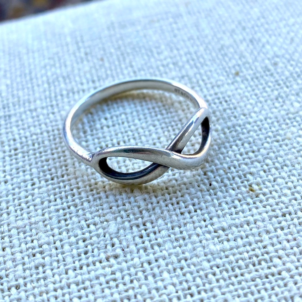 Authentic Tiffany & Co. infinity sterling silver size 8